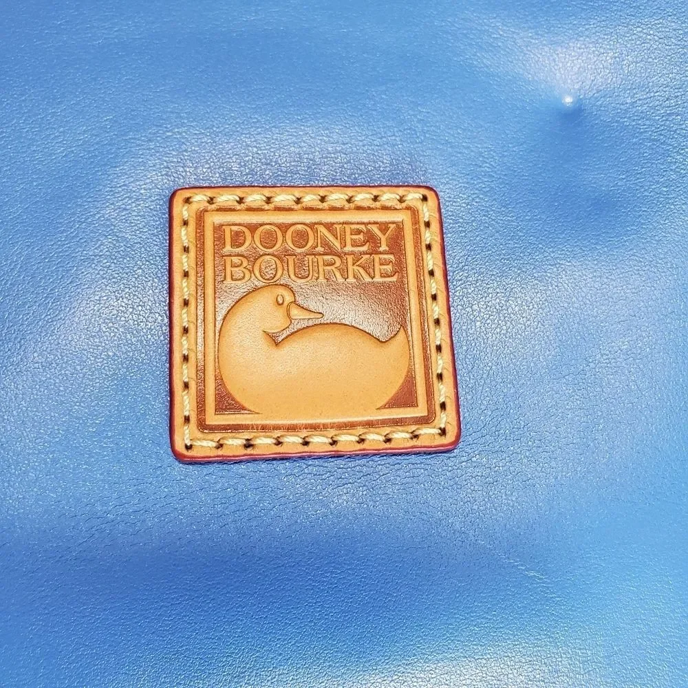 Dooney & Bourke gorgeous leather